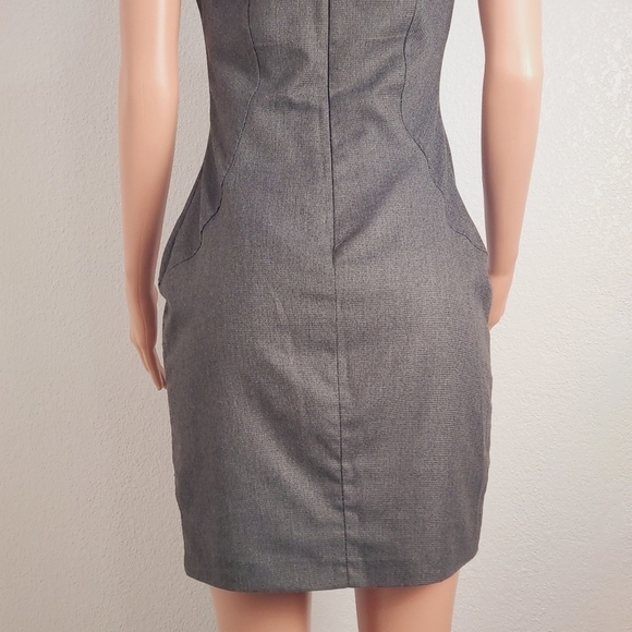 NAF Naf Cap Sleeve Sheath Dress With Pockets Size: 40 - Picture 8 of 13